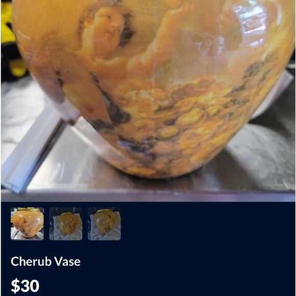 Two set , Cherub Vases - Picture 8 of 9